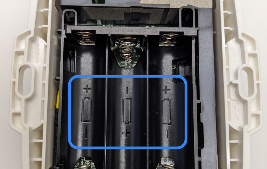 AG51battery3.png