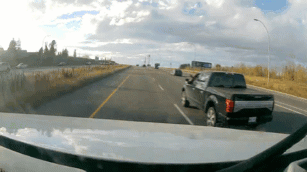 Hm1qu0UJW7-camera-video-segment-1697389819166__1_.gif